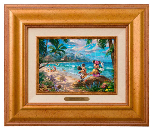 Mickey and Minnie in Hawaii