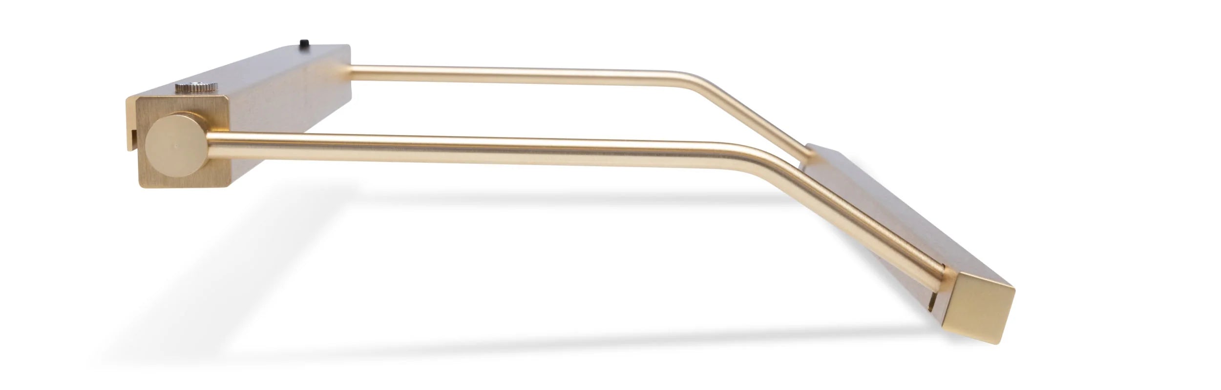 Style: Brushed Brass Fixture Side View