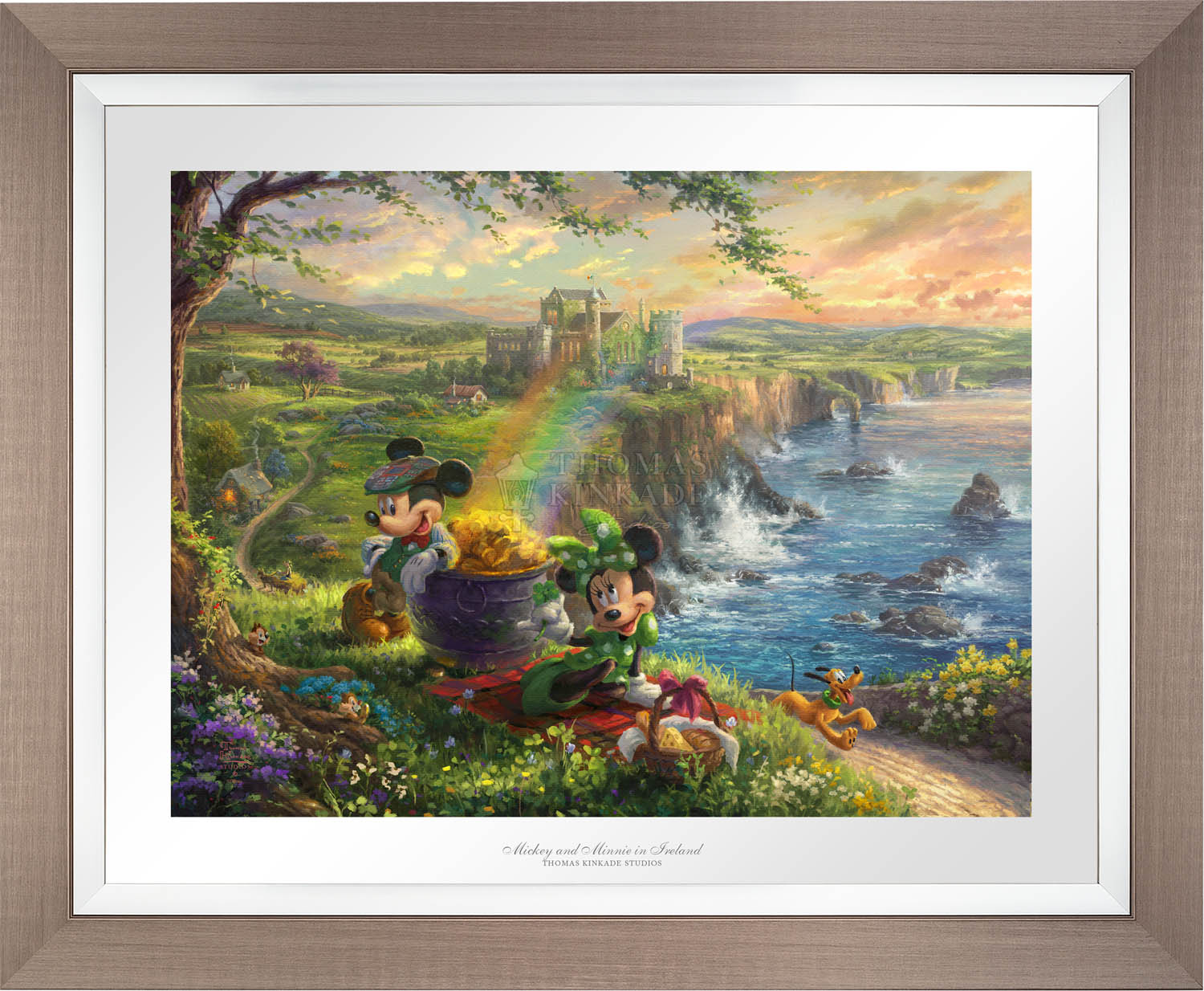 Disney - Mickey and Minnie in Ireland