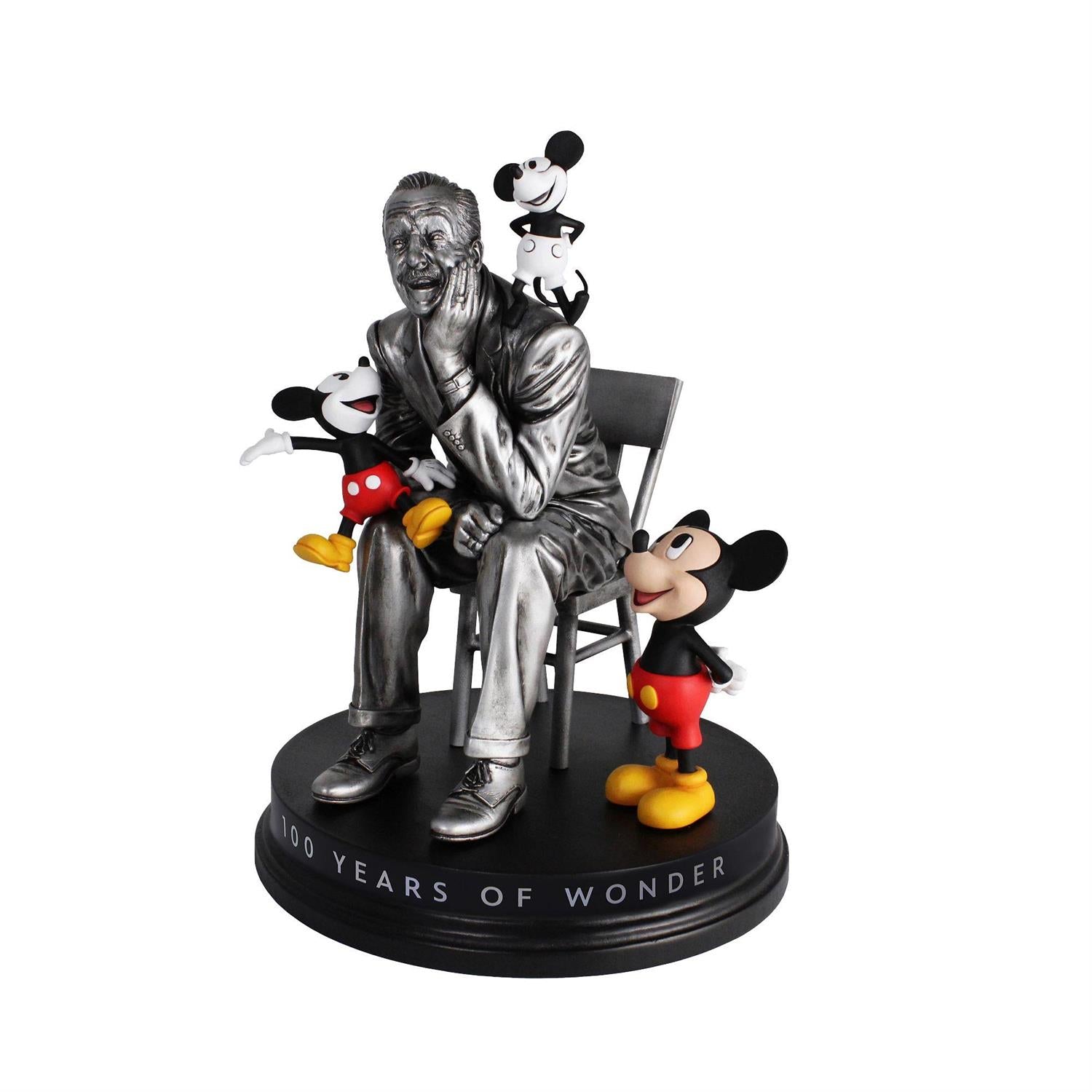 Disney100 Walt w/Mickey
