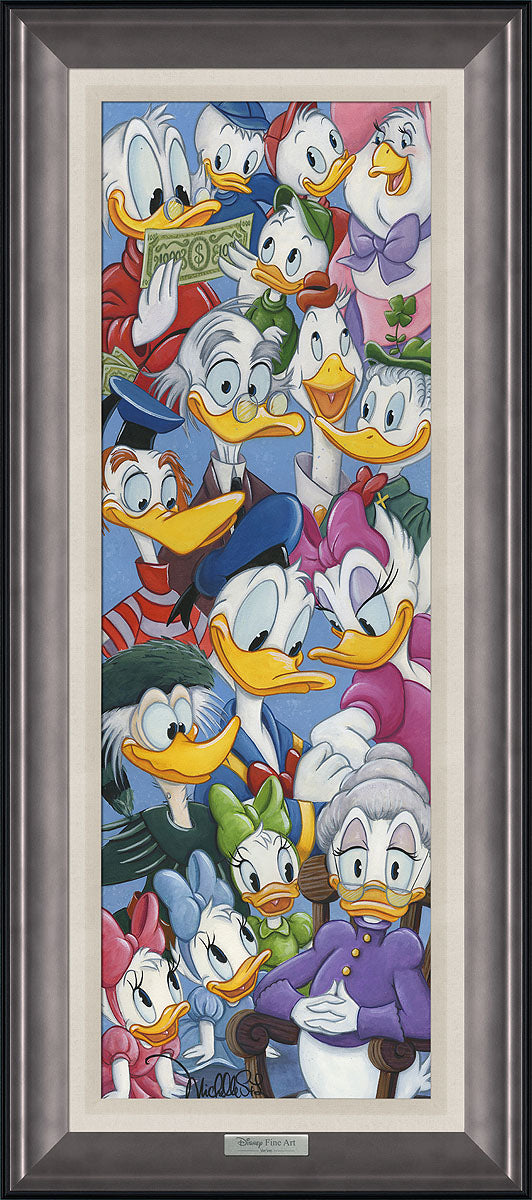 Gathering of the Duck family tree, with Donald duck, Daisy, Scrooge McDuck, Huey, Dewey, Louie and more.