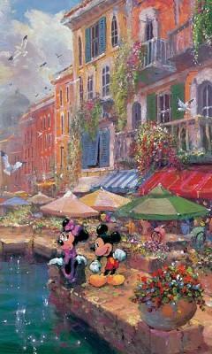 Mickey and Minnie spend a romantic day along the Riviera&